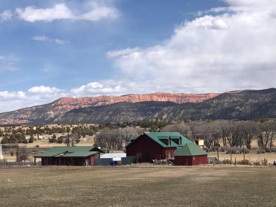 Coddiwomple Cottage, Bryce Canyon Хатч Экстерьер фото